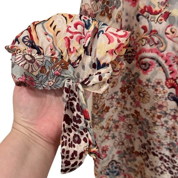 Johnny Was Jungle Paisley Rasvana 100% Silk Lightweight Button Blouse Size L - Picture 5 of 11
